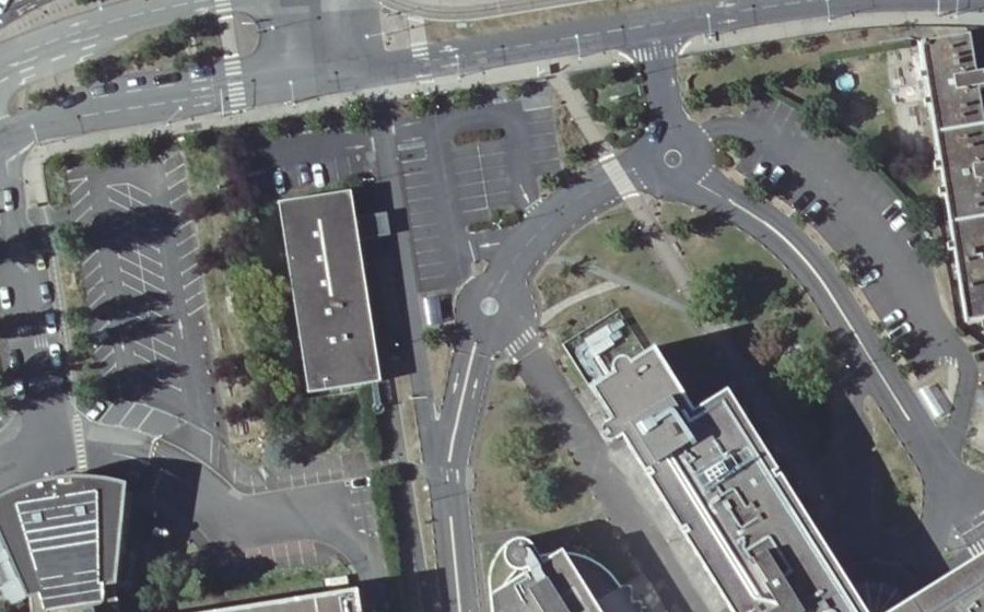 Vue aérienne du Mini-giratoire n°5103631353