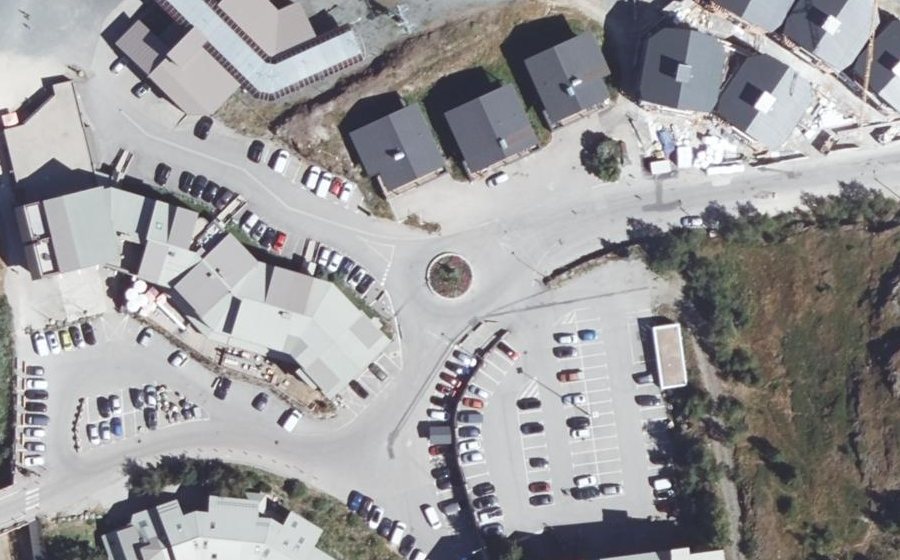 Vue aérienne du Rond-point anonyme n°1051266850