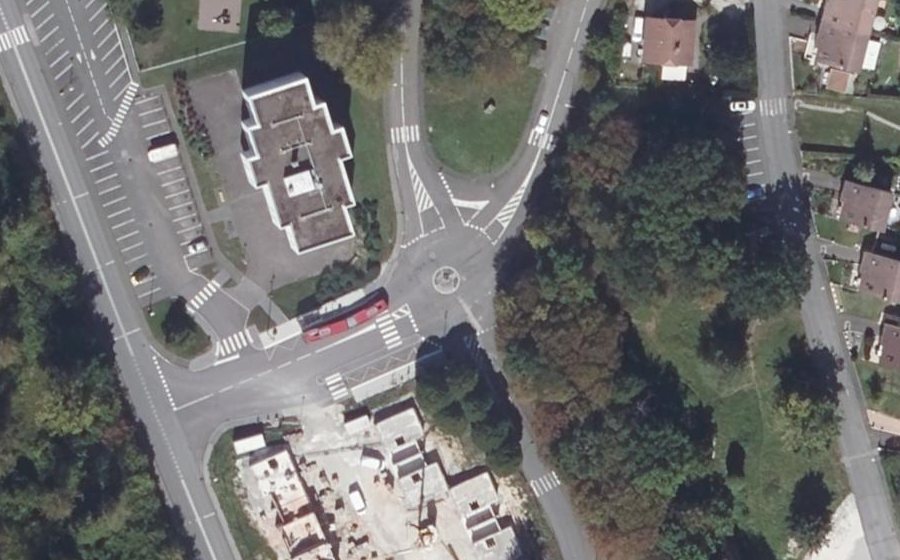Vue aérienne du Mini-giratoire n°5186900394