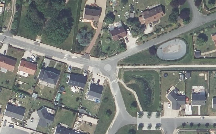 Vue aérienne du Mini-giratoire n°5209111378