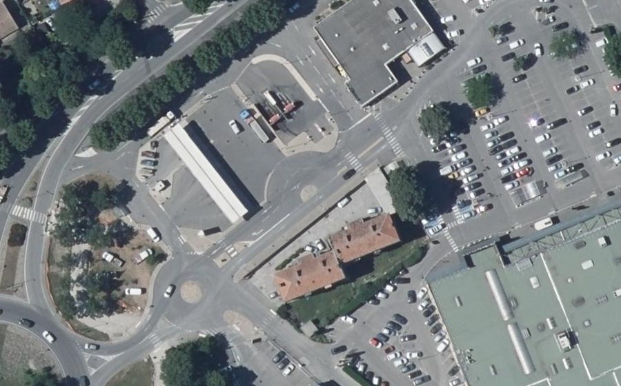 Vue aérienne du Mini-giratoire n°5312304871