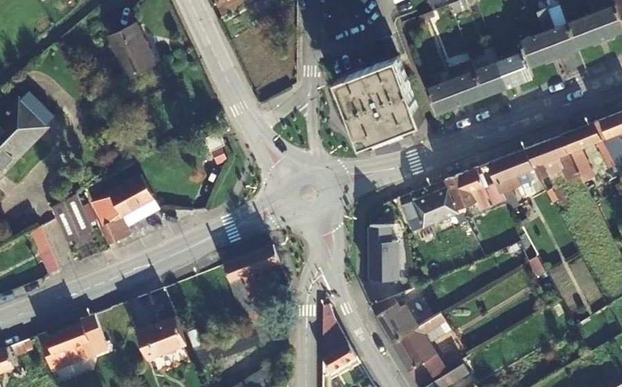 Vue aérienne du Mini-giratoire n°5335571054