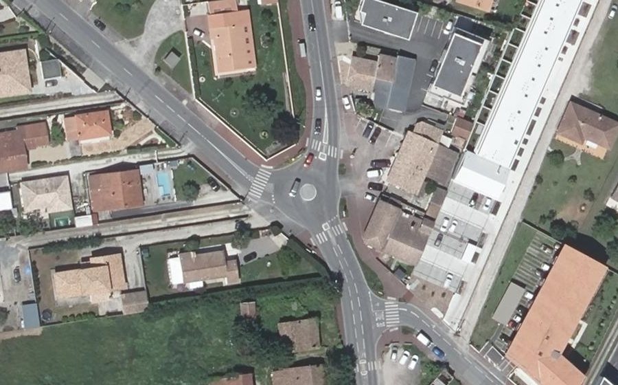 Vue aérienne du Mini-giratoire n°5470703764