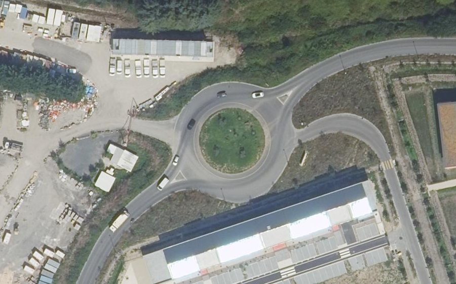 Vue aérienne du Rond-point de la Ballastière