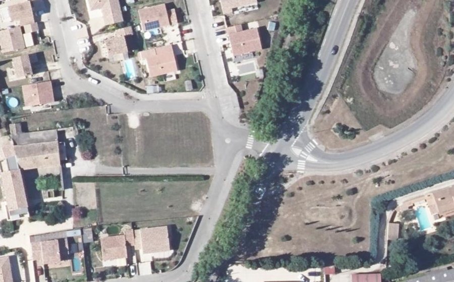 Vue aérienne du Mini-giratoire n°5594630730