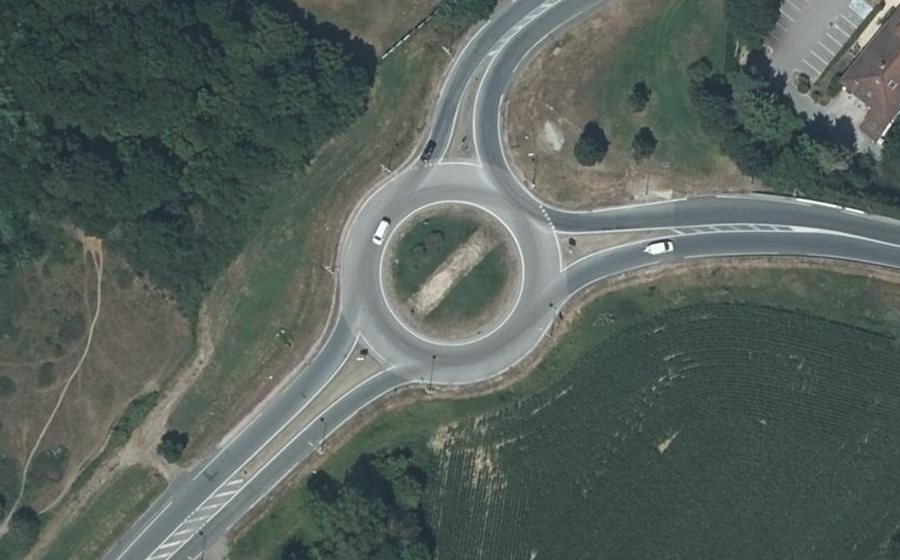 Vue aérienne du Rond-point anonyme n°10564807