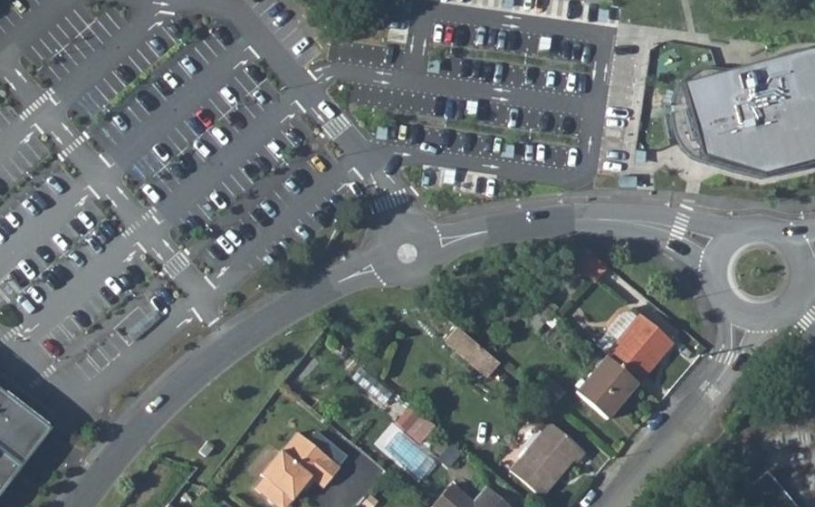 Vue aérienne du Mini-giratoire n°5741208029