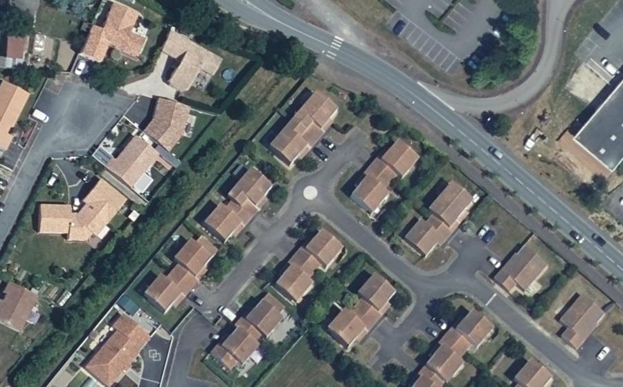 Vue aérienne du Mini-giratoire n°5761204729
