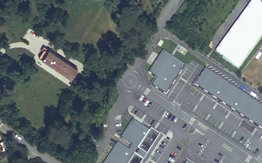 Vue aérienne du Mini-giratoire n°5818132081