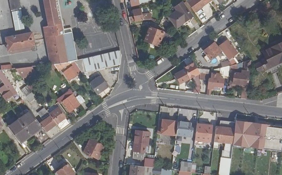 Vue aérienne du Mini-giratoire n°5832266548