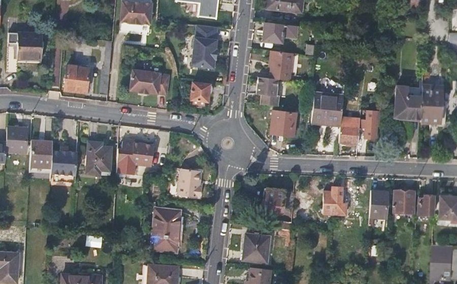 Vue aérienne du Mini-giratoire n°5879170538