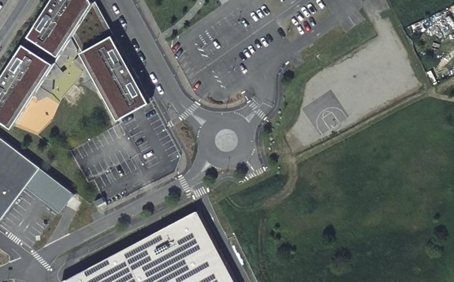 Vue aérienne du Mini-giratoire n°6151393282