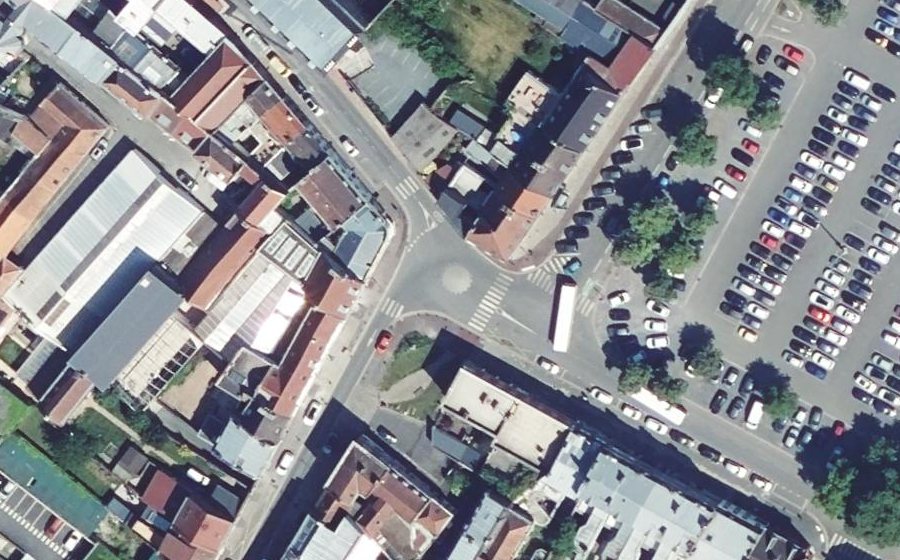 Vue aérienne du Mini-giratoire n°6153371502