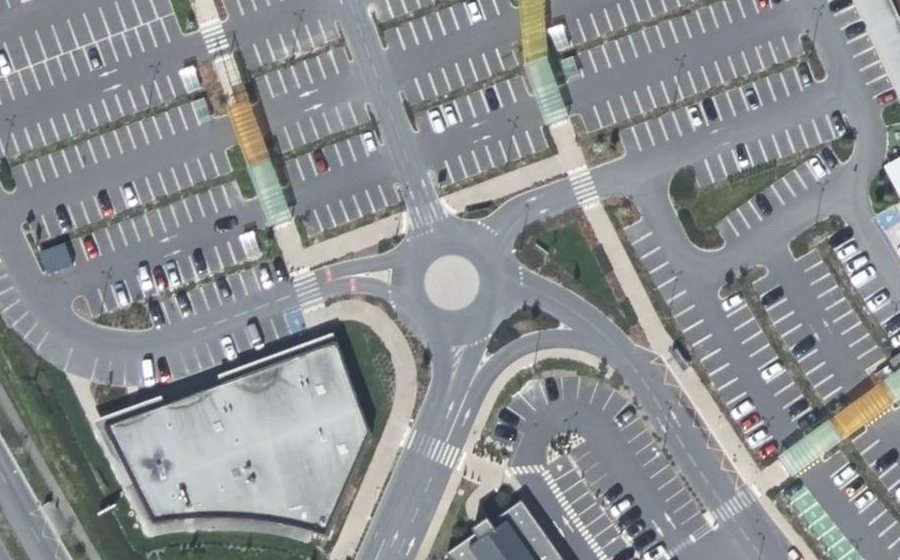 Vue aérienne du Mini-giratoire n°6176123765
