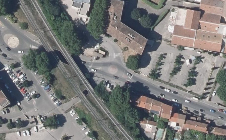 Vue aérienne du Rond-point anonyme n°10619787