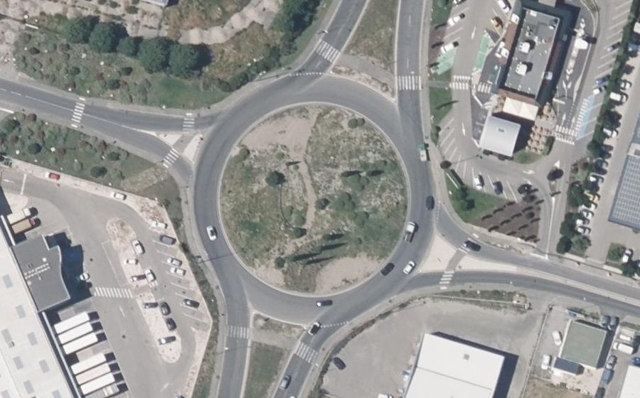 Vue aérienne du Rond-point anonyme n°10621887