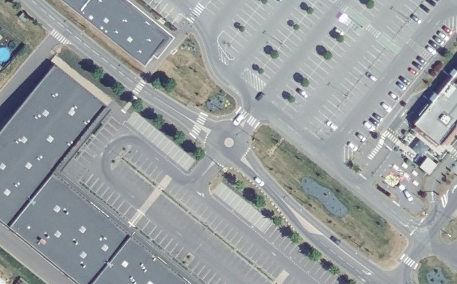 Vue aérienne du Mini-giratoire n°6310429722