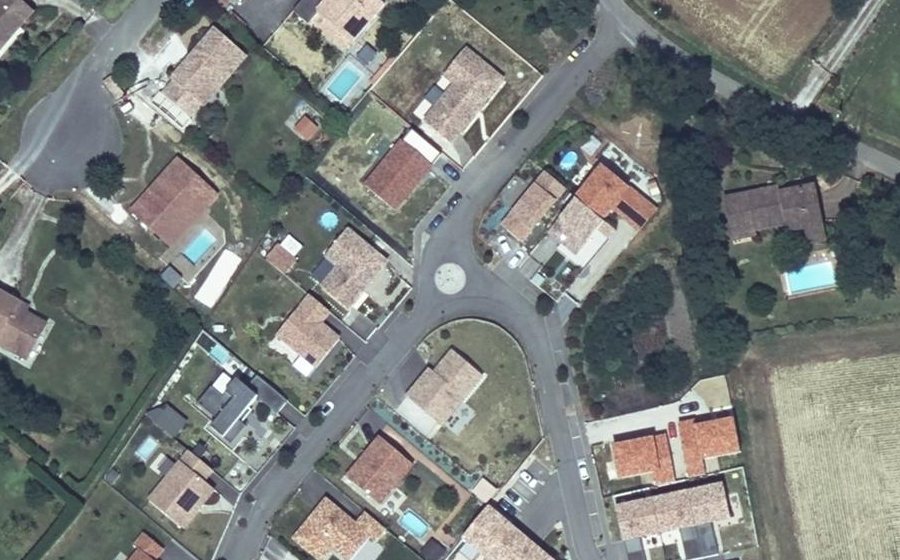 Vue aérienne du Mini-giratoire n°6360859286