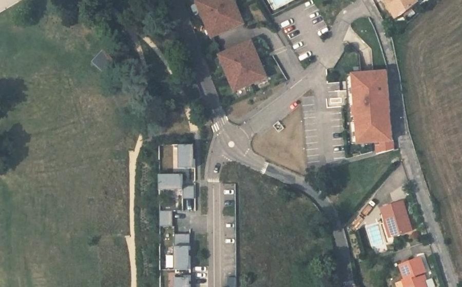 Vue aérienne du Mini-giratoire n°6387677581