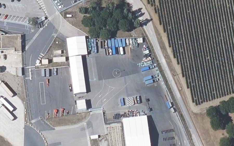Vue aérienne du Rond-point anonyme n°1064002056