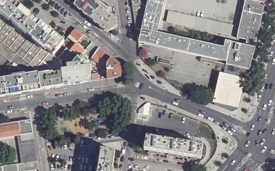 Vue aérienne du Mini-giratoire n°6419082036