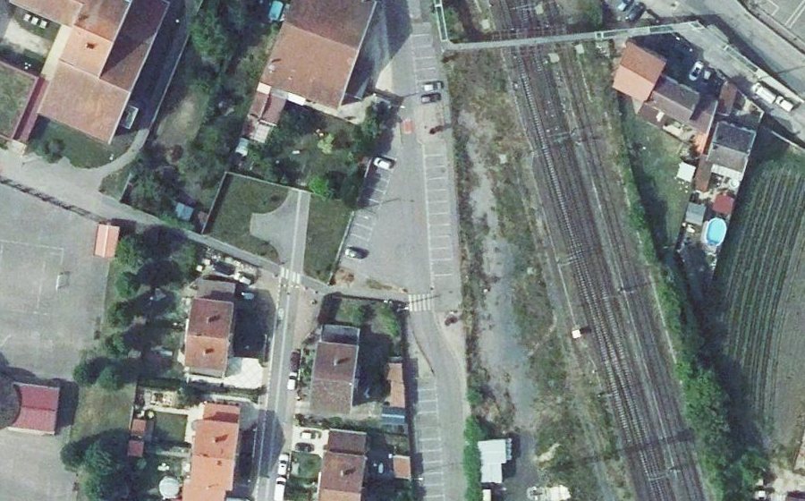 Vue aérienne du Mini-giratoire n°6455504619