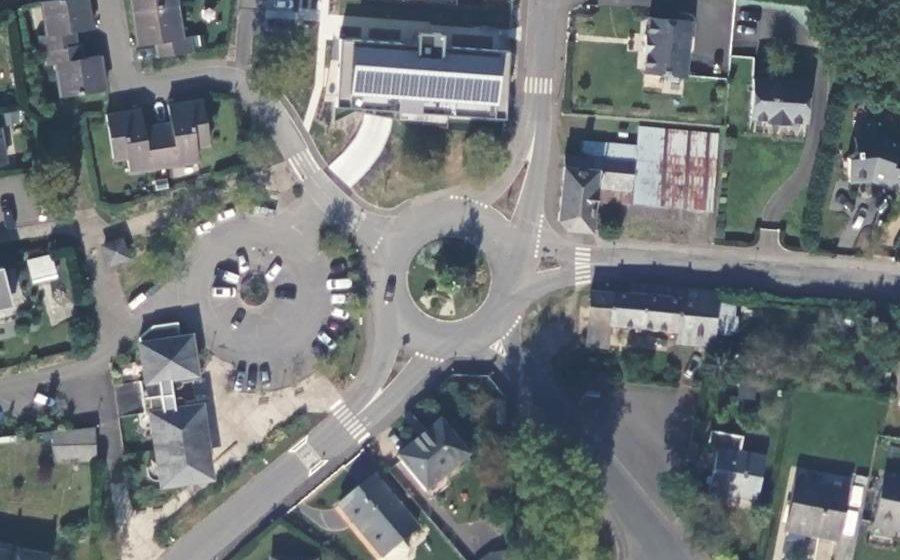 Vue aérienne du Rond-point anonyme n°10647997
