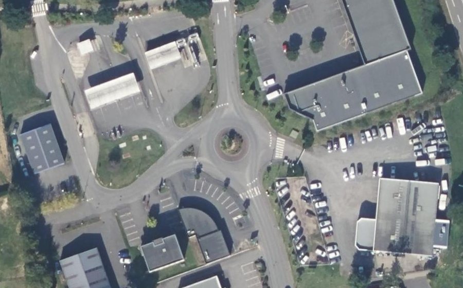 Vue aérienne du Rond-point anonyme n°10648006