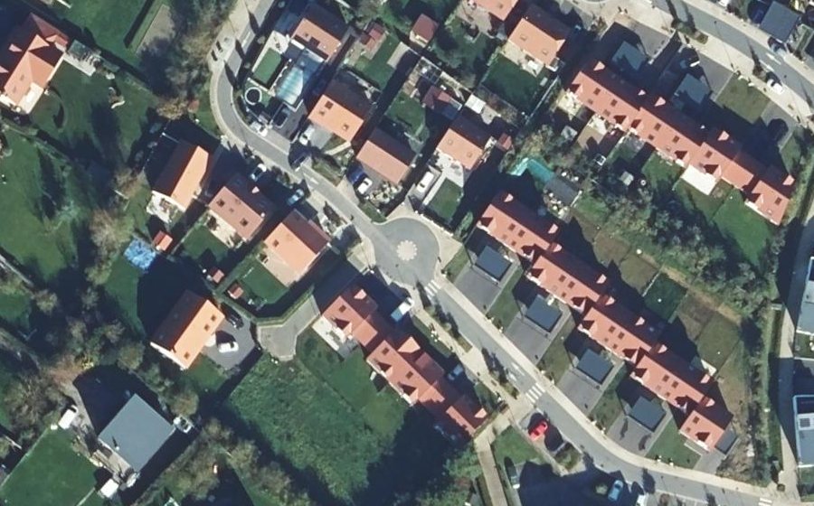 Vue aérienne du Mini-giratoire n°6493493088