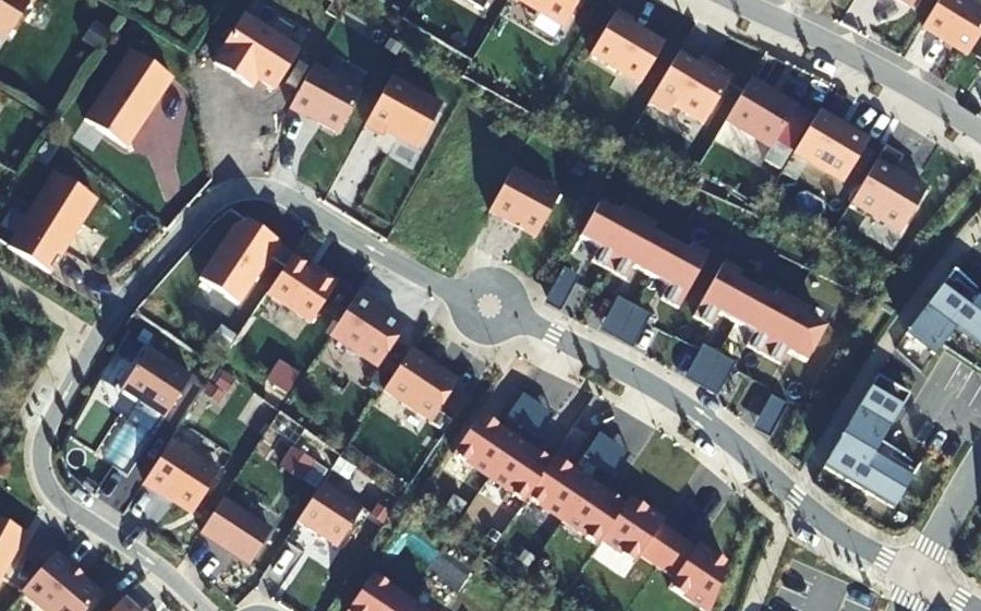 Vue aérienne du Mini-giratoire n°6493493096