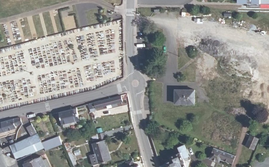 Vue aérienne du Mini-giratoire n°6573372084