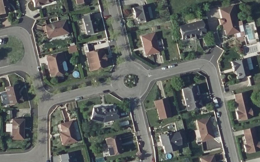 Vue aérienne du Rond-point anonyme n°106577991