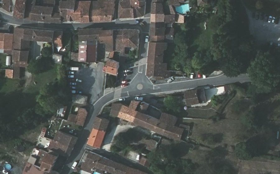 Vue aérienne du Mini-giratoire n°6638916180