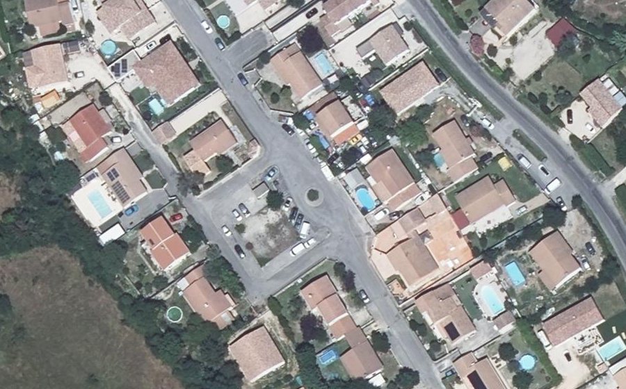 Vue aérienne du Mini-giratoire n°6736611208