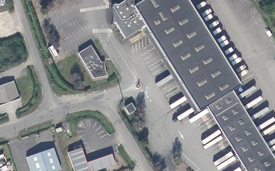 Vue aérienne du Mini-giratoire n°6780860343