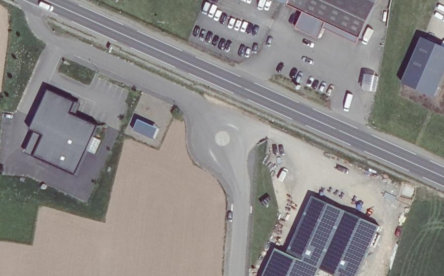 Vue aérienne du Mini-giratoire n°7130448959