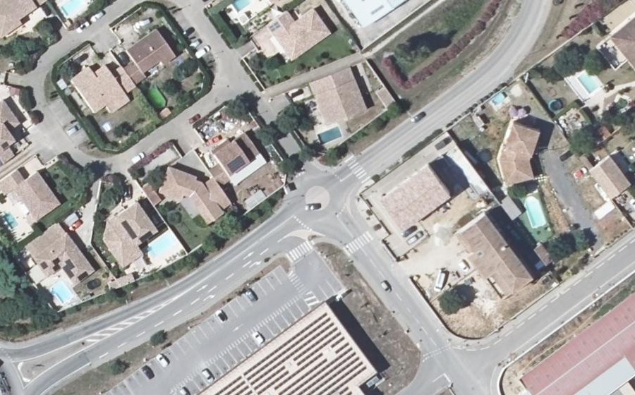 Vue aérienne du Mini-giratoire n°7151858874