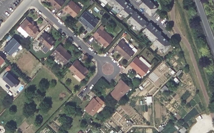 Vue aérienne du Mini-giratoire n°7576967201