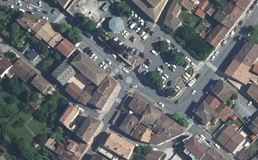 Vue aérienne du Mini-giratoire n°7610593038