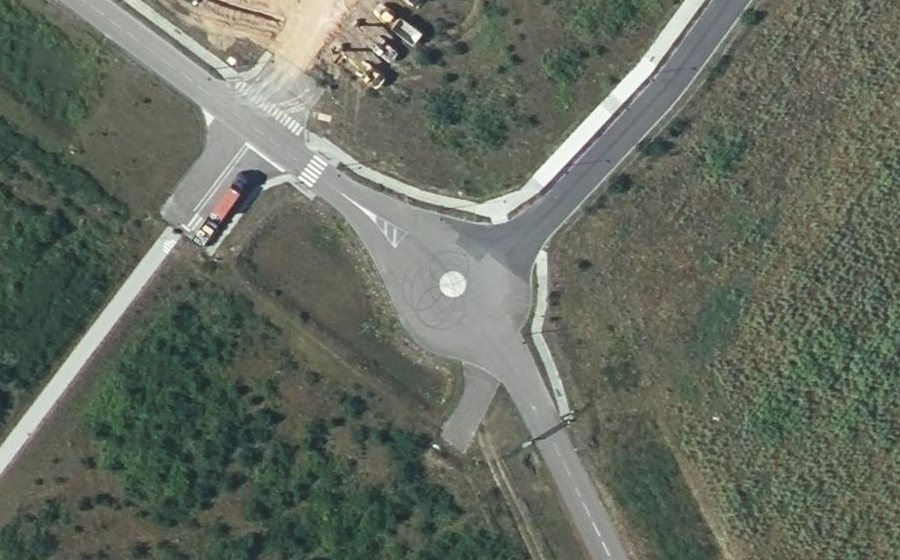 Vue aérienne du Mini-giratoire n°7705344380