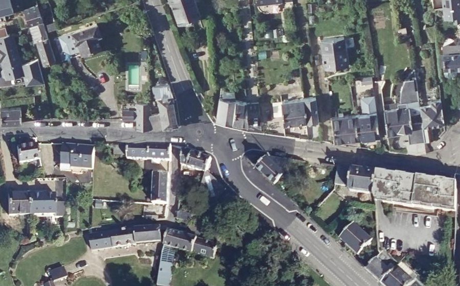 Vue aérienne du Mini-giratoire n°7744703115