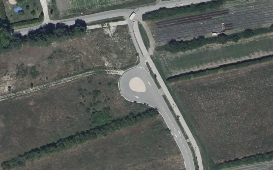 Vue aérienne du Mini-giratoire n°7818299523