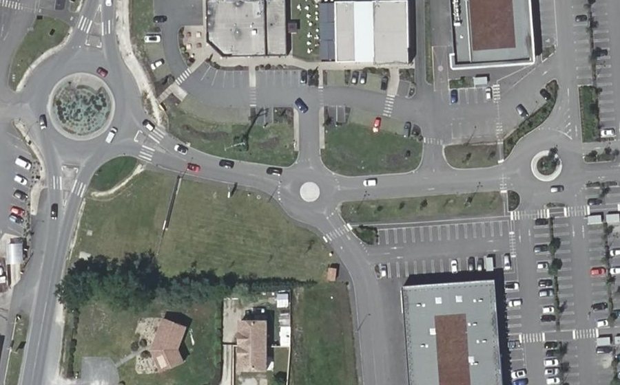 Vue aérienne du Mini-giratoire n°7896833368
