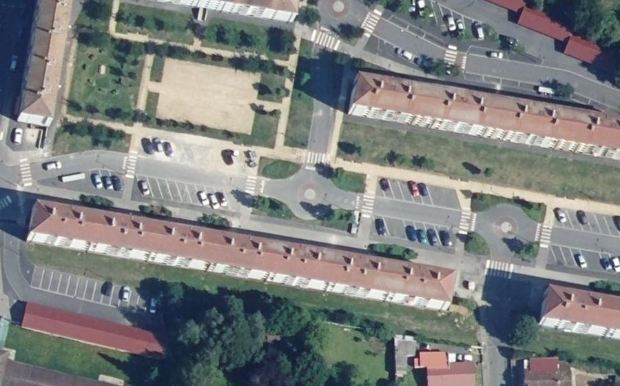Vue aérienne du Rond-point anonyme n°1080023034