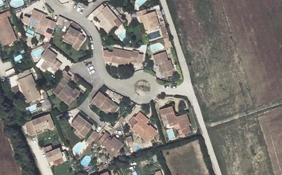 Vue aérienne du Mini-giratoire n°8132382761