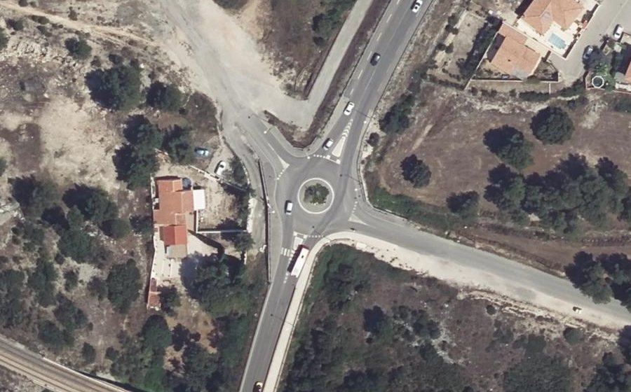 Vue aérienne du Rond-point anonyme n°1082104407
