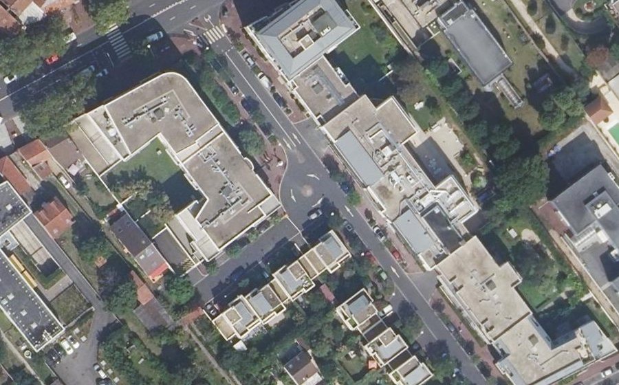 Vue aérienne du Mini-giratoire n°8228776206