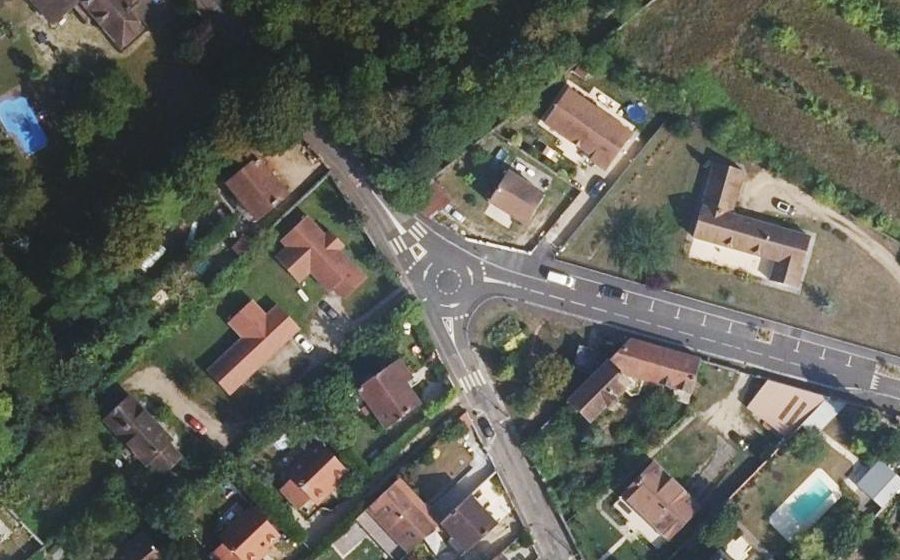 Vue aérienne du Mini-giratoire n°8319923779