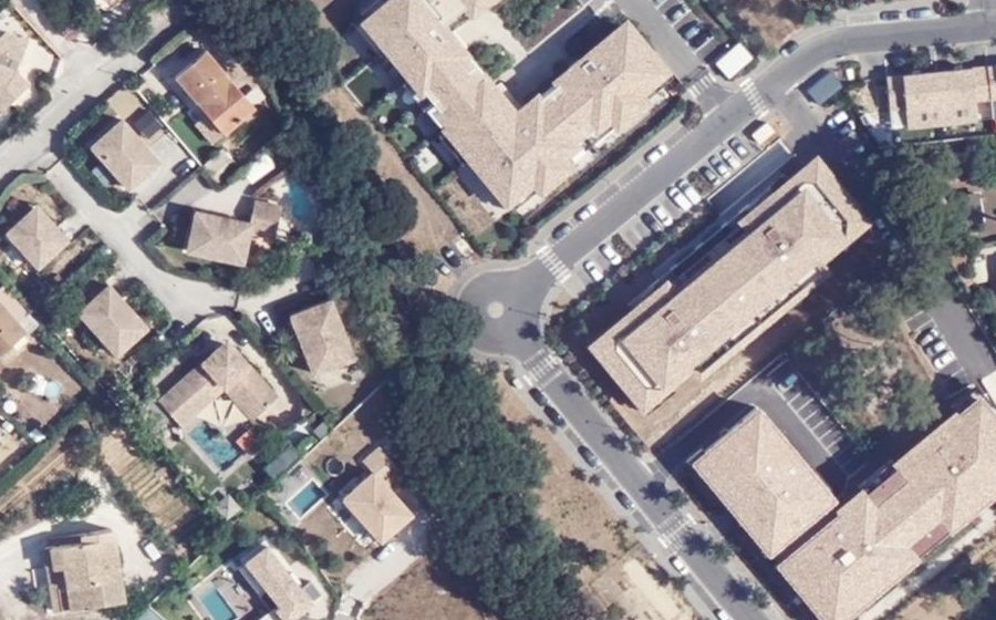 Vue aérienne du Mini-giratoire n°8792025143