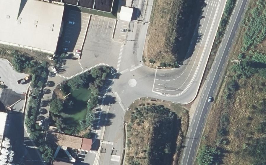 Vue aérienne du Mini-giratoire n°8857136297